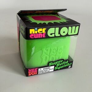 NeeDoh Nice Cube Glow Squishy Toy~Green